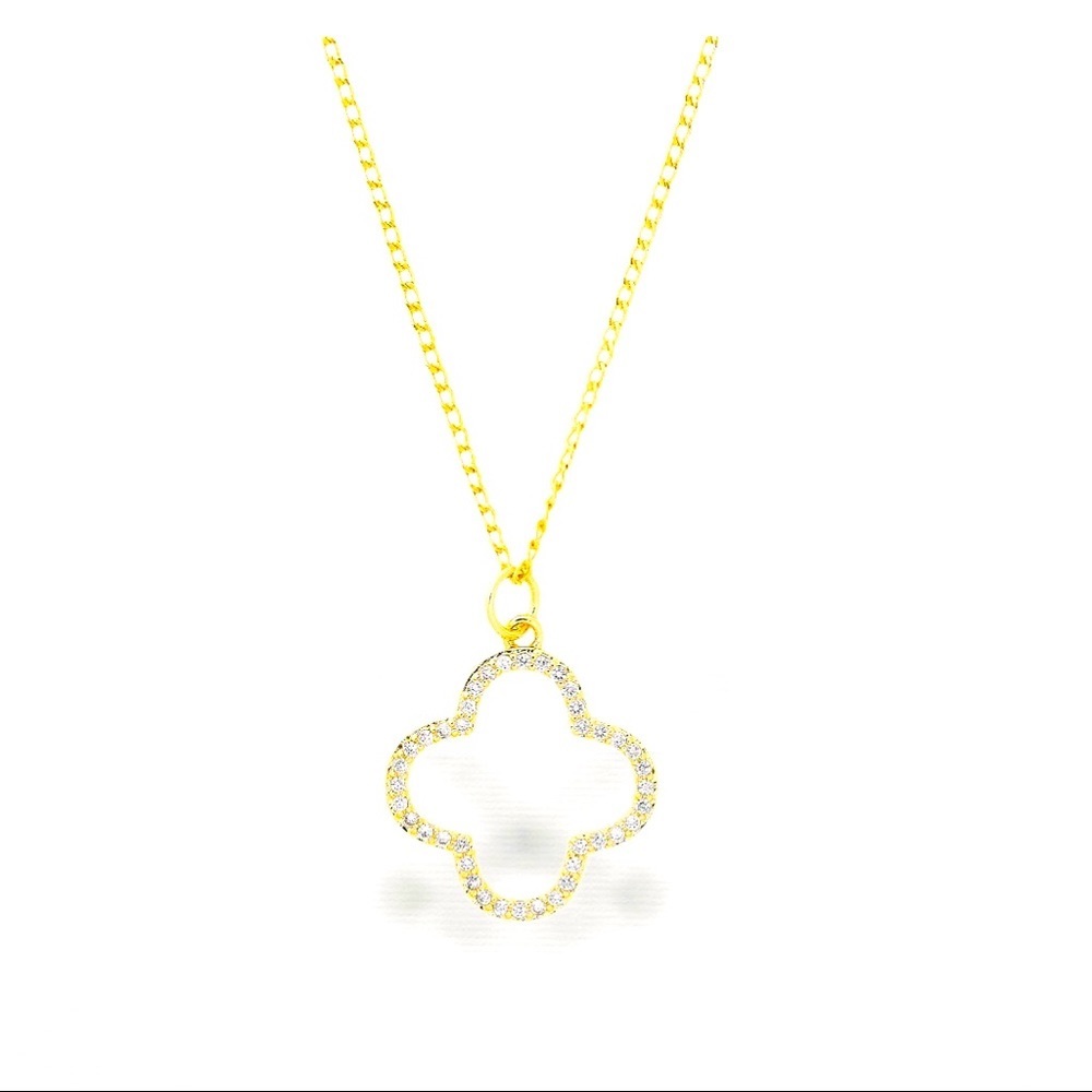 Pave Clover